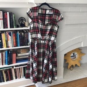 Hell Bunny Vixen plaid swing dress, size large (L)